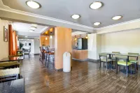 Days Inn & Suites by Wyndham Indianapolis Airport East - 2-stjärniga