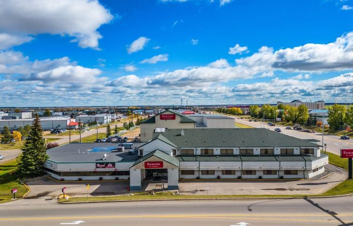 Ramada by Wyndham Nisku Edmonton Airport