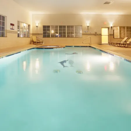 Holiday Inn Express & Suites GEORGETOWN by IHG