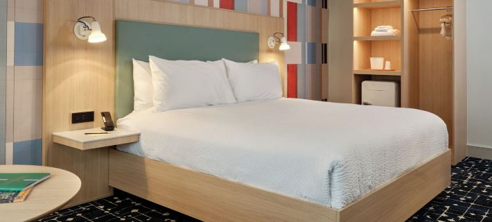 Colony House Motor Lodge Hotéis em Roanoke