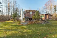 Anchorage Studio Bordering an Active Salmon Stream -  Appartamenti vacanze