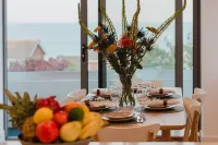 Seaview 2 Bed Retreat Balcony FT3 by Adliv - 4-نجوم