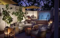 MacArthur Place Inn & Spa - Swimmingpools