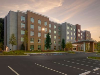 Fairfield by Marriott Inn & Suites Alpharetta Avalon Area