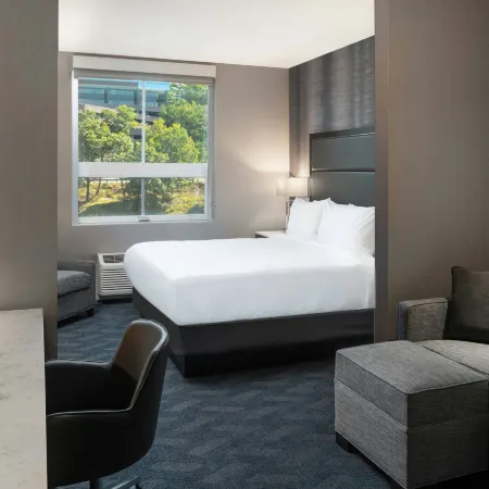 Fairfield Inn & Suites Boston Waltham
