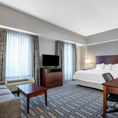 Hampton Inn & Suites Providence Downtown Hotels near RISD Museum