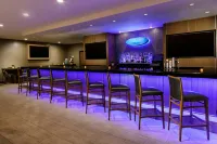 Hilton Charlotte University Place - bar