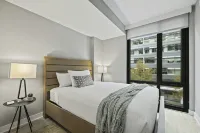 Coda on Half, a Placemakr Experience - Navy Yard - balcone