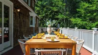 Bow & Beam by Avantstay Timber-frame Retreat + Chef's Kitchen + Game Room 3.5 Acres + Trails - Bintang 3