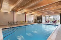 Home2 Suites by Hilton Lancaster - parking