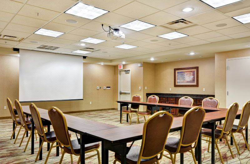 Hampton Inn & Suites Peoria at Grand Prarie photo 3