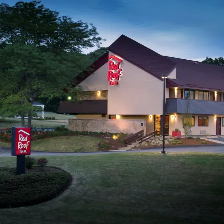 Red Roof Inn Boston - Southborough/ Worcester