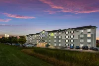 HomeTowne Studios Columbus - Motel