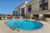 Hampton Inn Mebane - Pools