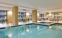 Hilton Garden Inn Washington D.C./U.S. Capitol - Swimmingpools
