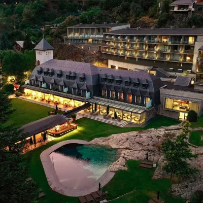 Andorra Park Hotel Hotels near Parc Central