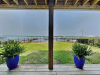 Channel 6 - Beach