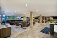 Home2 Suites by Hilton Houston Westchase - Kitchen