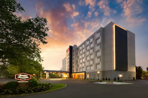 Hampton Inn & Suites by Hilton- Newark Airport Elizabeth - Fitnessstudio