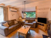 Cozy Chalet with Sauna in Lanaken - Wifi
