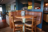 柳樹 - 布拉克本馬斯頓旅館 - 酒吧