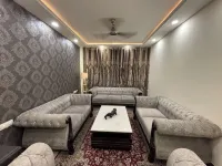 Fortune Home Service Apartment 3BHK M112 - appartements de vacances