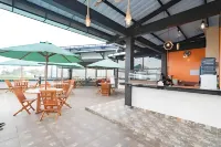 Mamifokobo Hotel & Glamping - Parkering