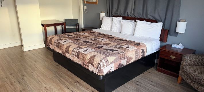 Out West Motel Hotels in Umatilla County