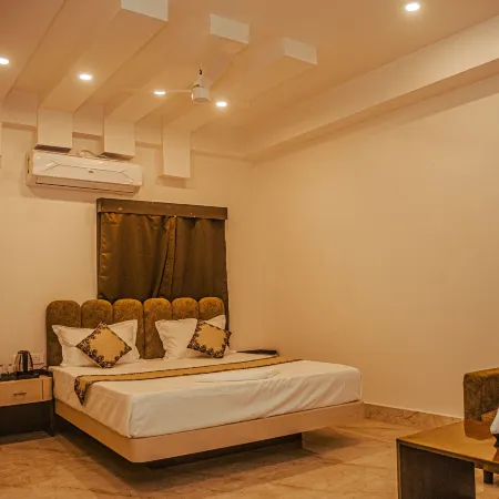 Golden Vista Resort - 10 Minute From Mayapur Temple