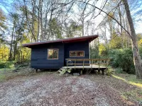 Oak Cabin - Hot Tub, BBQ, WiFi & Riverside - 2-Sterne