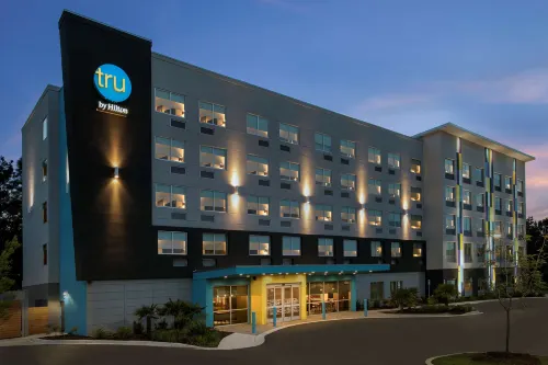 Tru by Hilton Charleston Ashley Phosphate - 3-Star