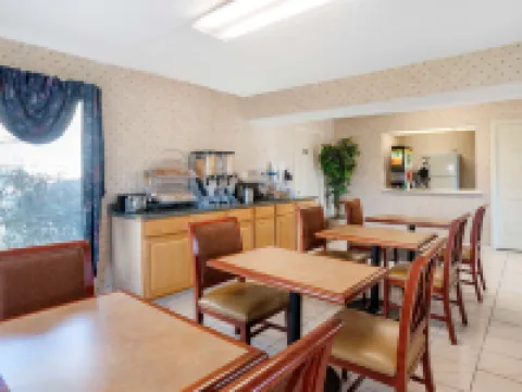 Econo Lodge Pearl - Jackson Hoteles en Pearl