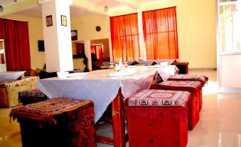 Hornbill Resort - Housity