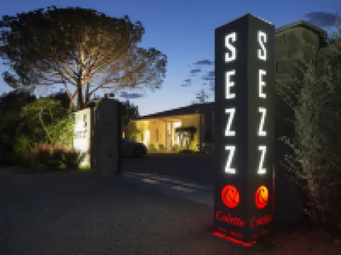 Sezz Saint-Tropez サン・トロペのホテル