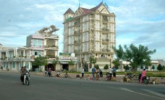 Ho Phong Hotel