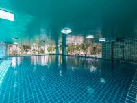 ICheck Inn Residences Sathorn Bangkok Hotels near Yan Nawa