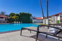 Days Inn by Wyndham Piedras Negras - Pools