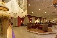 Enghelab Hotel