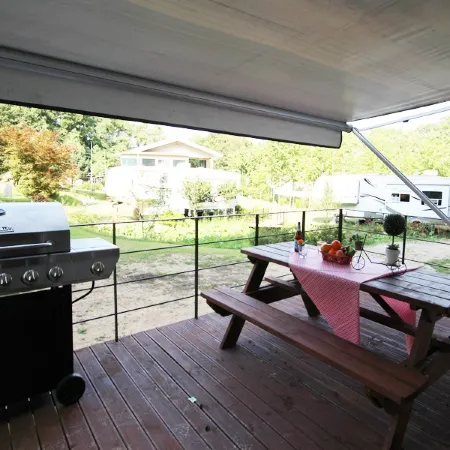 Yecheon Easy Caravan Campground Pension
