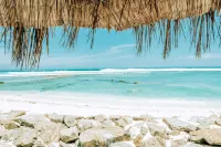 Molar Wave Hoteles en Lankanfinolhu