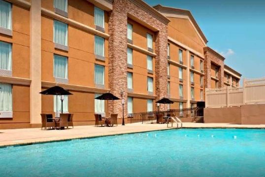 데이즈 호텔 바이 윈덤