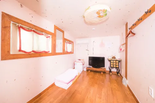 Jeonju Chuirakdang Hanok Stay