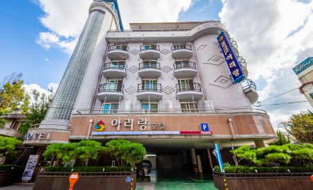 Arirang Hotel - Housity