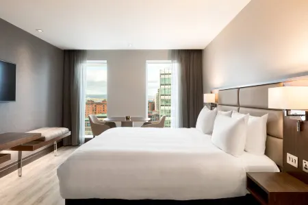 AC Hotel Belfast Отели рядом с достопримечательностью «Кафедральный собор Сейнт Питер»