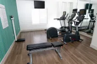 Holiday Inn Express & Suites ATHENS by IHG - Gym