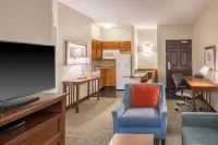 Staybridge Suites Kansas City-Independence by IHG Hotel di Independence