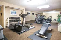 Travelodge by Wyndham Pueblo - Phòng tập thể hình