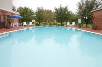 Holiday Inn Express & Suites DECATUR by IHG - Pools