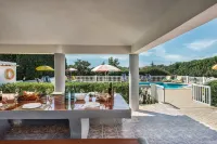 Villa Cadre - 5Br w Private Pool & Snooker Table