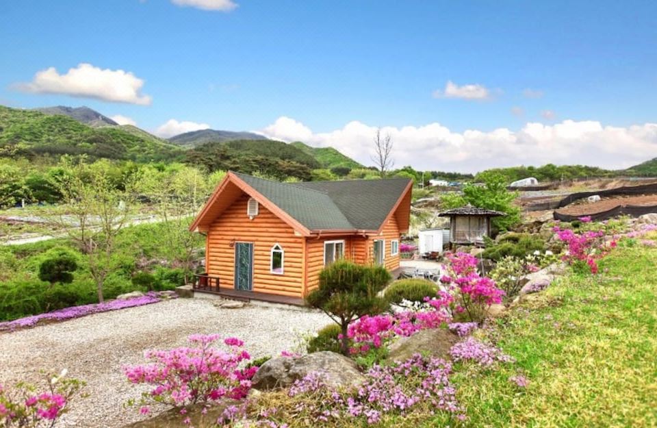 큰바위펜션 외부 사진